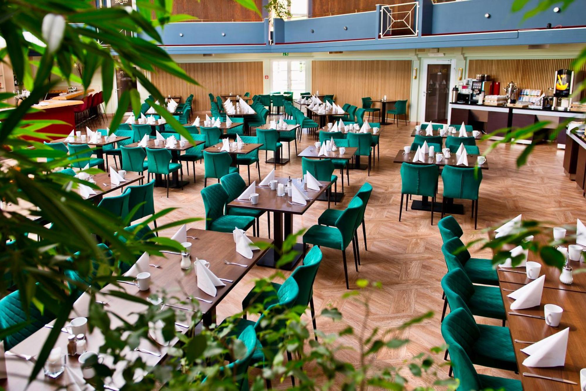 Atrium Hotel Amadeus Osterfeld Exterior foto